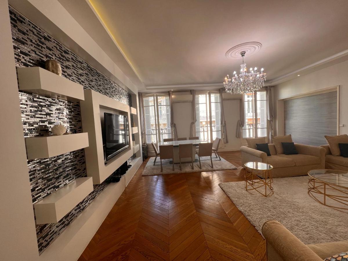 Appartement Champs-Elysees - Hala Paris Exterior foto